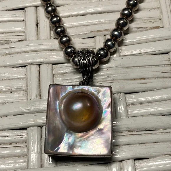 Vintage Silver Bead Shell/Pearl Necklace - Picture 3 of 9